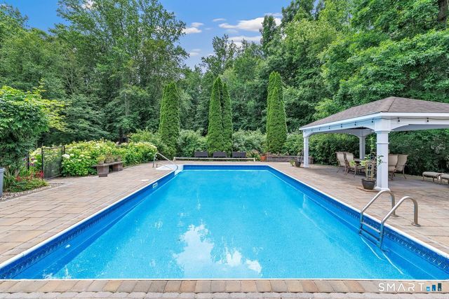 65 Arrowwood Place, Stratford, CT 06614