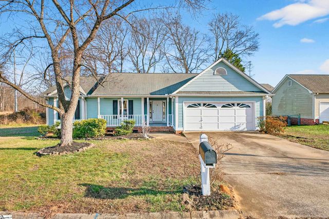 404 Frostberry Court, Fountain Inn, SC 29644