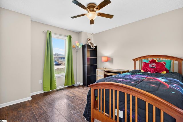 404 Frostberry Court, Fountain Inn, SC 29644