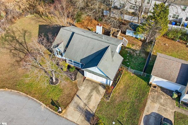 404 Frostberry Court, Fountain Inn, SC 29644