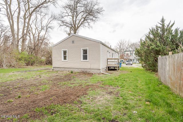 5847 Artwell Drive, Sylvania, OH 43560