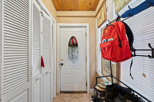 32 McNamara Road, Spring Valley, NY 10977