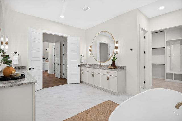 7752 Laura Lake Lane, Fort Worth, TX 76126