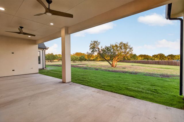 7752 Laura Lake Lane, Fort Worth, TX 76126