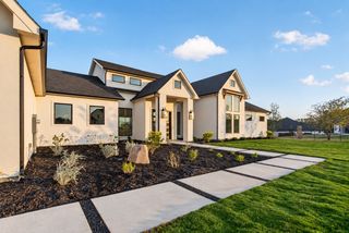 7752 Laura Lake Lane, Fort Worth, TX 76126