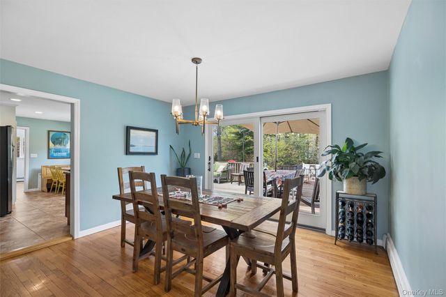 45 Woodland Drive, Smithtown, NY 11787