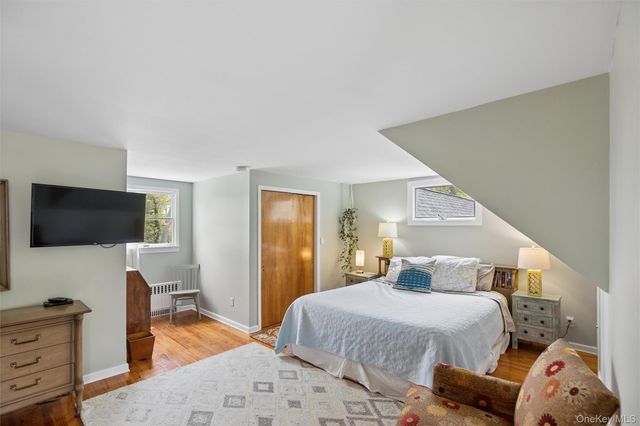 45 Woodland Drive, Smithtown, NY 11787