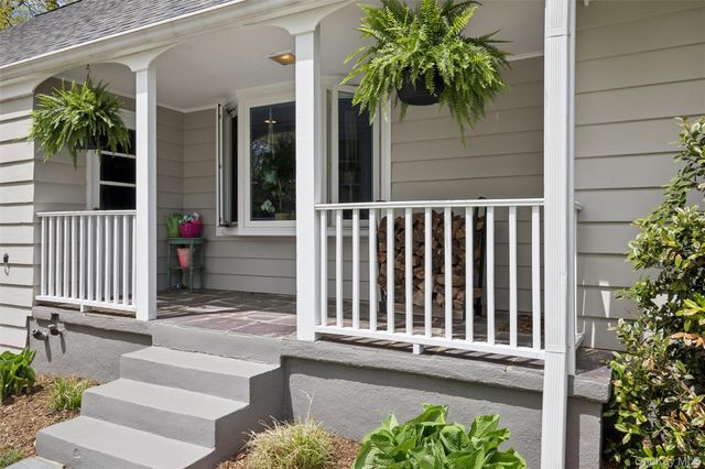 45 Woodland Drive, Smithtown, NY 11787