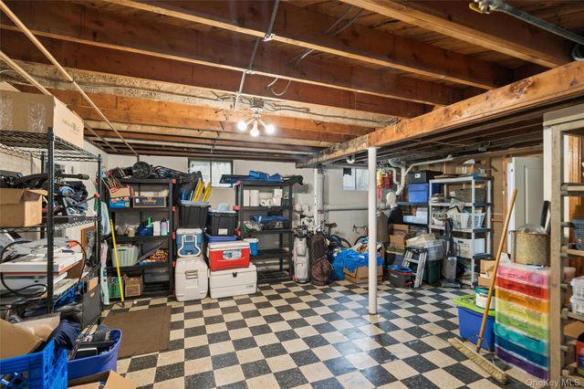 45 Woodland Drive, Smithtown, NY 11787