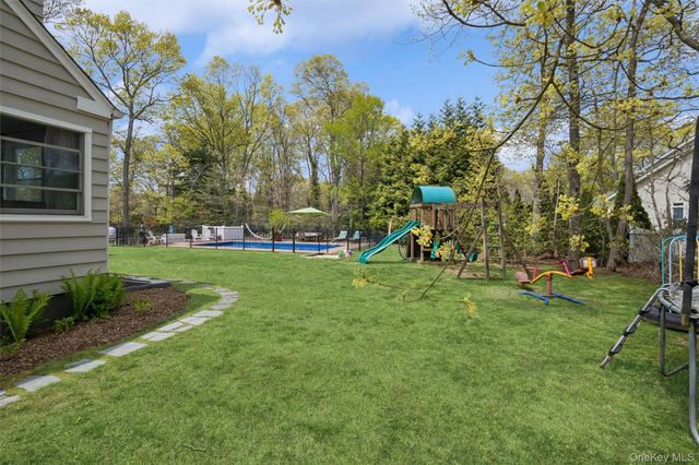 45 Woodland Drive, Smithtown, NY 11787