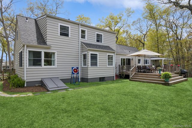 45 Woodland Drive, Smithtown, NY 11787