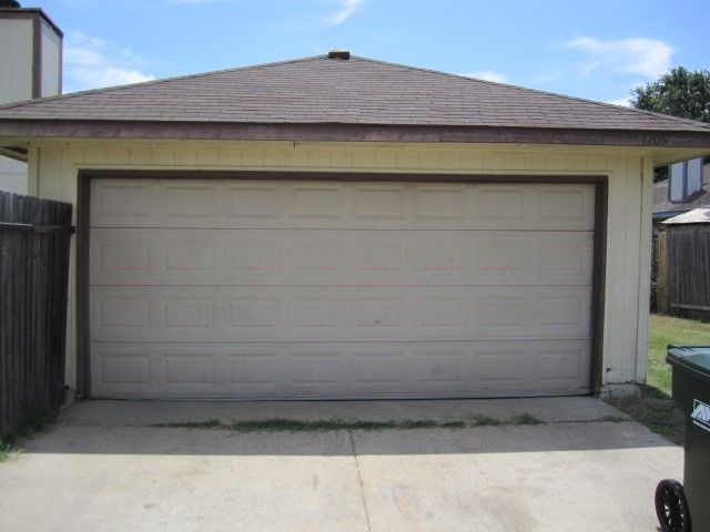 1209 Conlin Drive, Lancaster, TX 75134