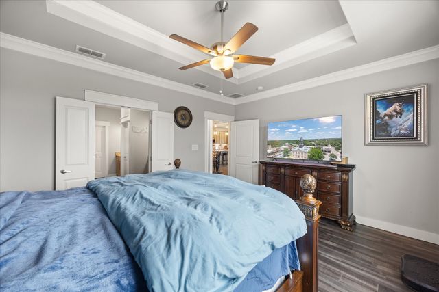 8828 Sundance Place Court, Granbury, TX 76049