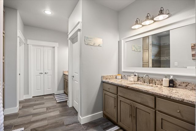 8828 Sundance Place Court, Granbury, TX 76049