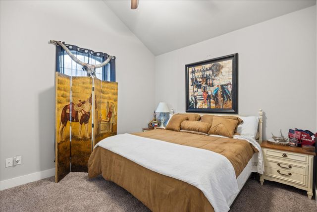8828 Sundance Place Court, Granbury, TX 76049