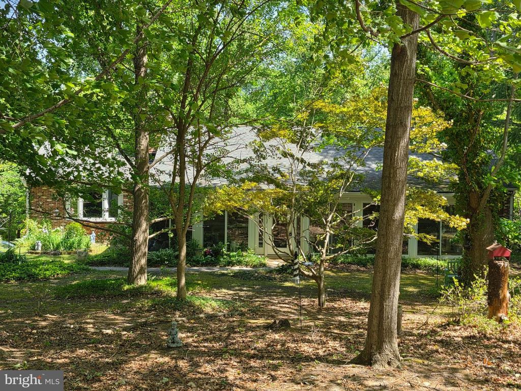 2551 REDBUD LN, Owings, MD 20736