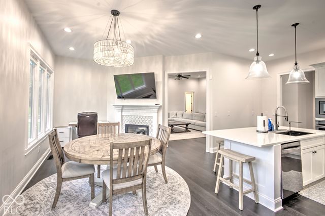 7323 Rooses Way, Indianapolis, IN 46217
