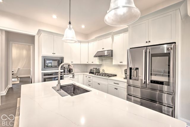 7323 Rooses Way, Indianapolis, IN 46217