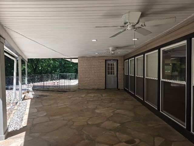 276 E Porters Bluff Rd, Clarksville, TN 37040