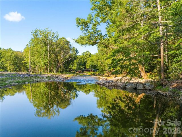 1878 Linville River Road, Nebo, NC 28761