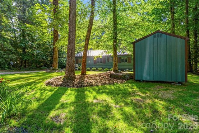 1878 Linville River Road, Nebo, NC 28761