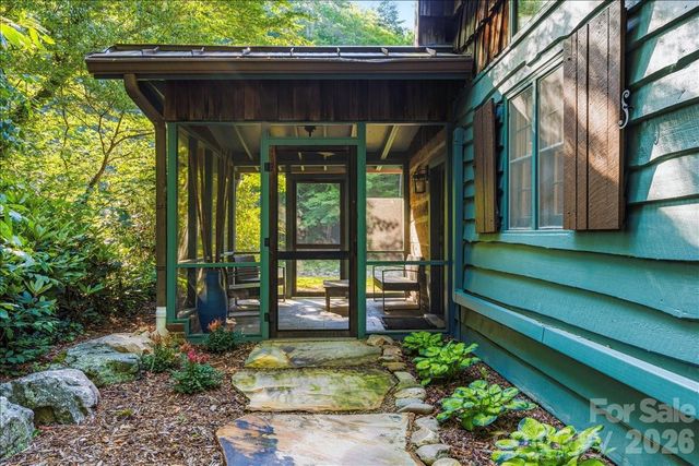 1878 Linville River Road, Nebo, NC 28761