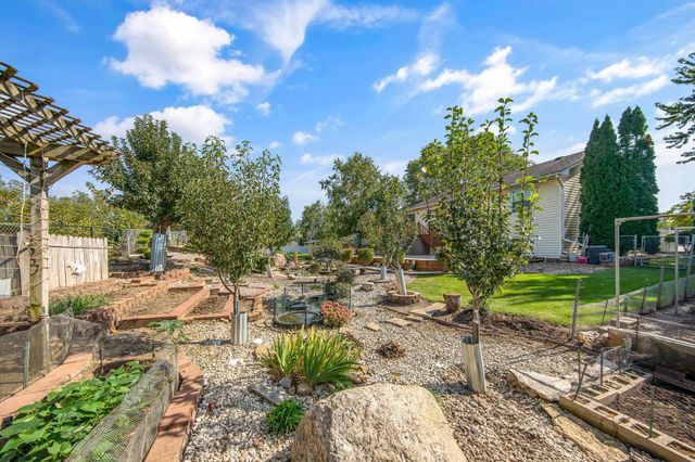 3697 152nd Street W, Rosemount, MN 55068