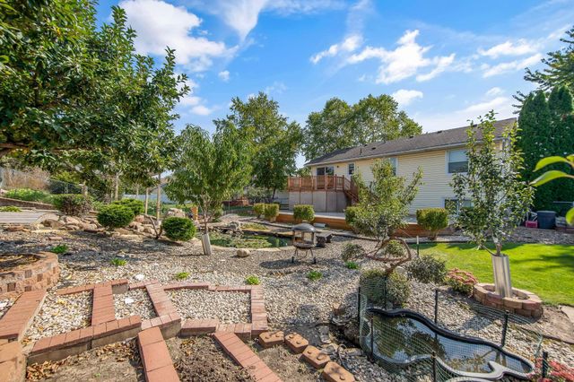 3697 152nd Street W, Rosemount, MN 55068