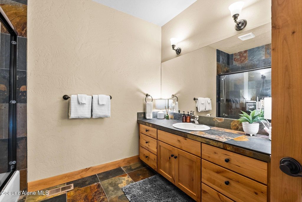 504 Hornby Pl, Dover, ID 83825 photo 19