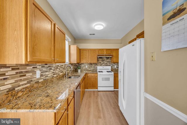 56 HADLEY DRIVE, Robbinsville, NJ 08691