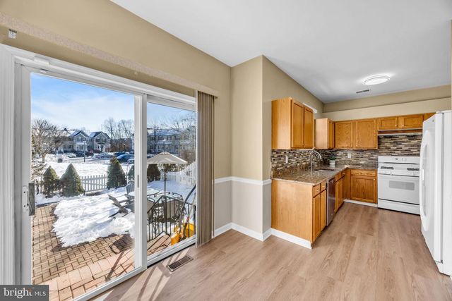 56 HADLEY DRIVE, Robbinsville, NJ 08691