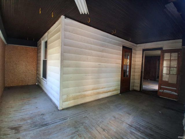 515 King Street, Logansport, IN 46947