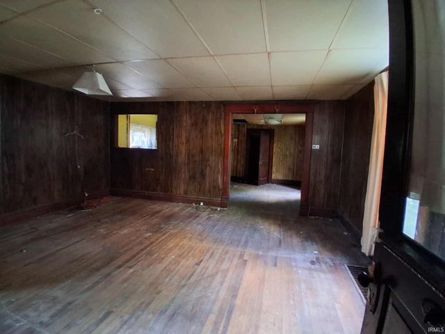 515 King Street, Logansport, IN 46947