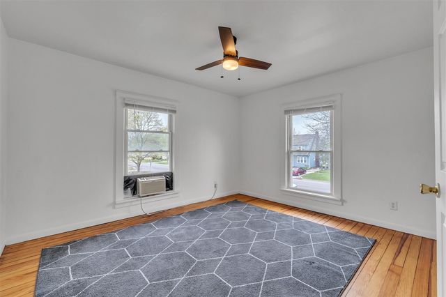955 W Cross Street, Ypsilanti, MI 48197