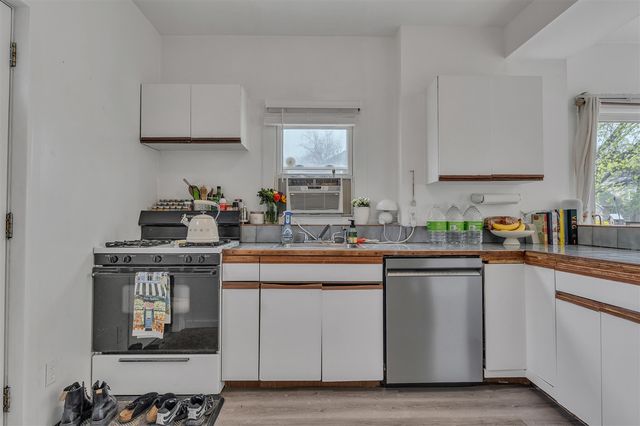 955 W Cross Street, Ypsilanti, MI 48197