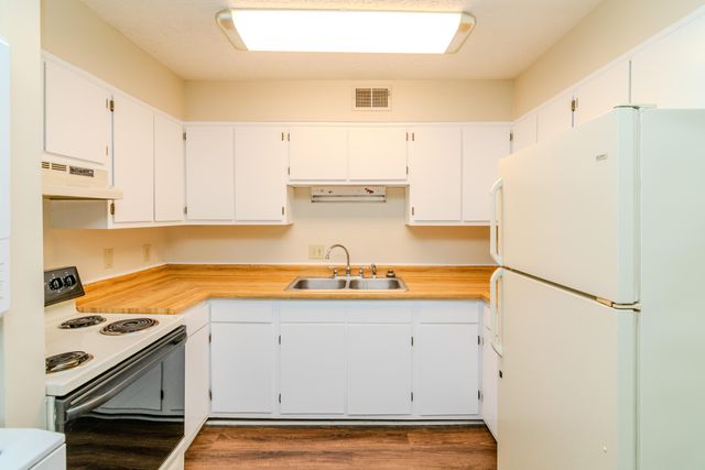 1310 Louisville Road 71, Frankfort, KY 40601