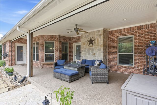 132 Birdie Drive, Lipan, TX 76462