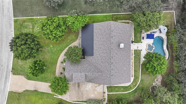132 Birdie Drive, Lipan, TX 76462