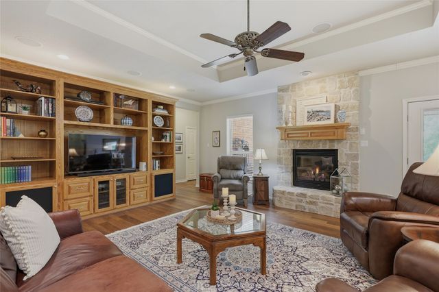 132 Birdie Drive, Lipan, TX 76462