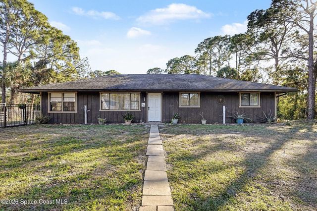 1925 Atz Road, Malabar, FL 32950