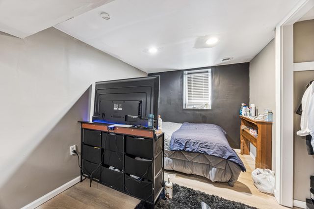 1105 25th Avenue N, Minneapolis, MN 55411