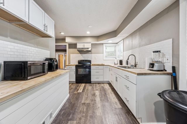 1105 25th Avenue N, Minneapolis, MN 55411