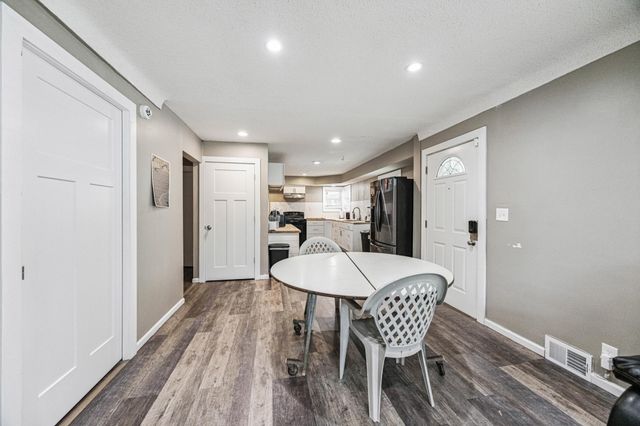 1105 25th Avenue N, Minneapolis, MN 55411