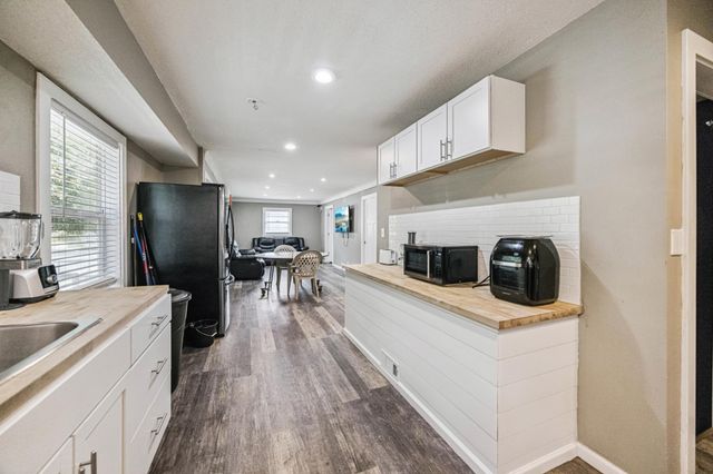 1105 25th Avenue N, Minneapolis, MN 55411