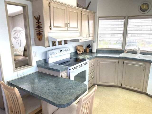 537 AMBERJACK DRIVE, North Port, FL 34287