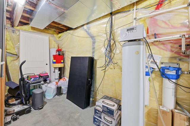 2947 E LOOKOUT DR, Eagle Mountain, UT 84005