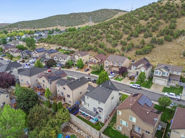 2947 E LOOKOUT DR, Eagle Mountain, UT 84005