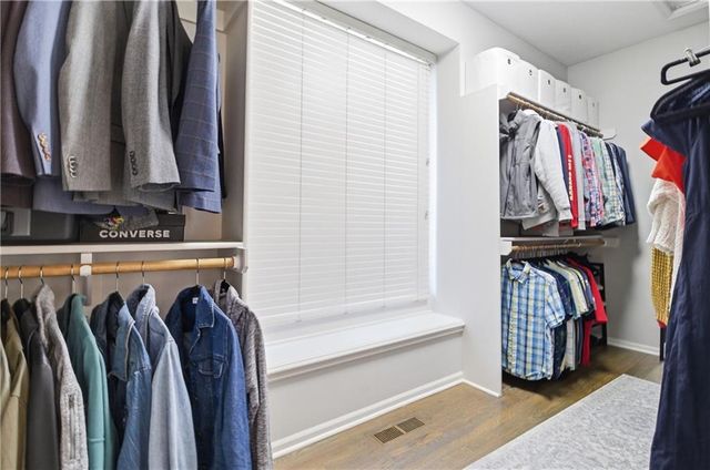 26458 W 109TH Terrace, Olathe, KS 66061