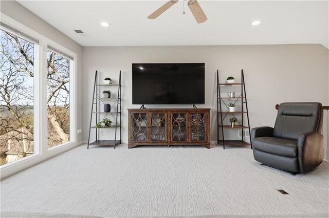 26458 W 109TH Terrace, Olathe, KS 66061