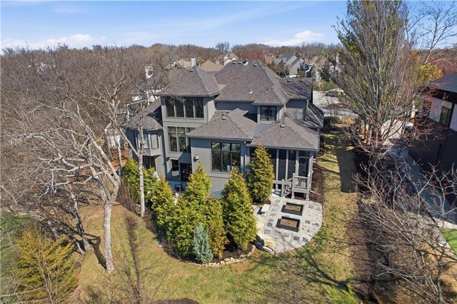 26458 W 109TH Terrace, Olathe, KS 66061